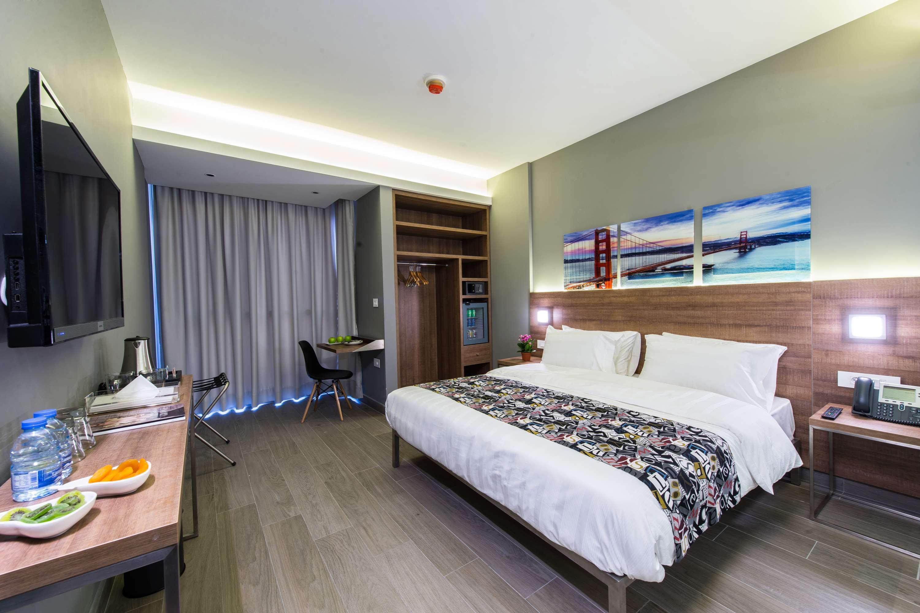 Caramel Boutique Hotel Beirut Exterior photo