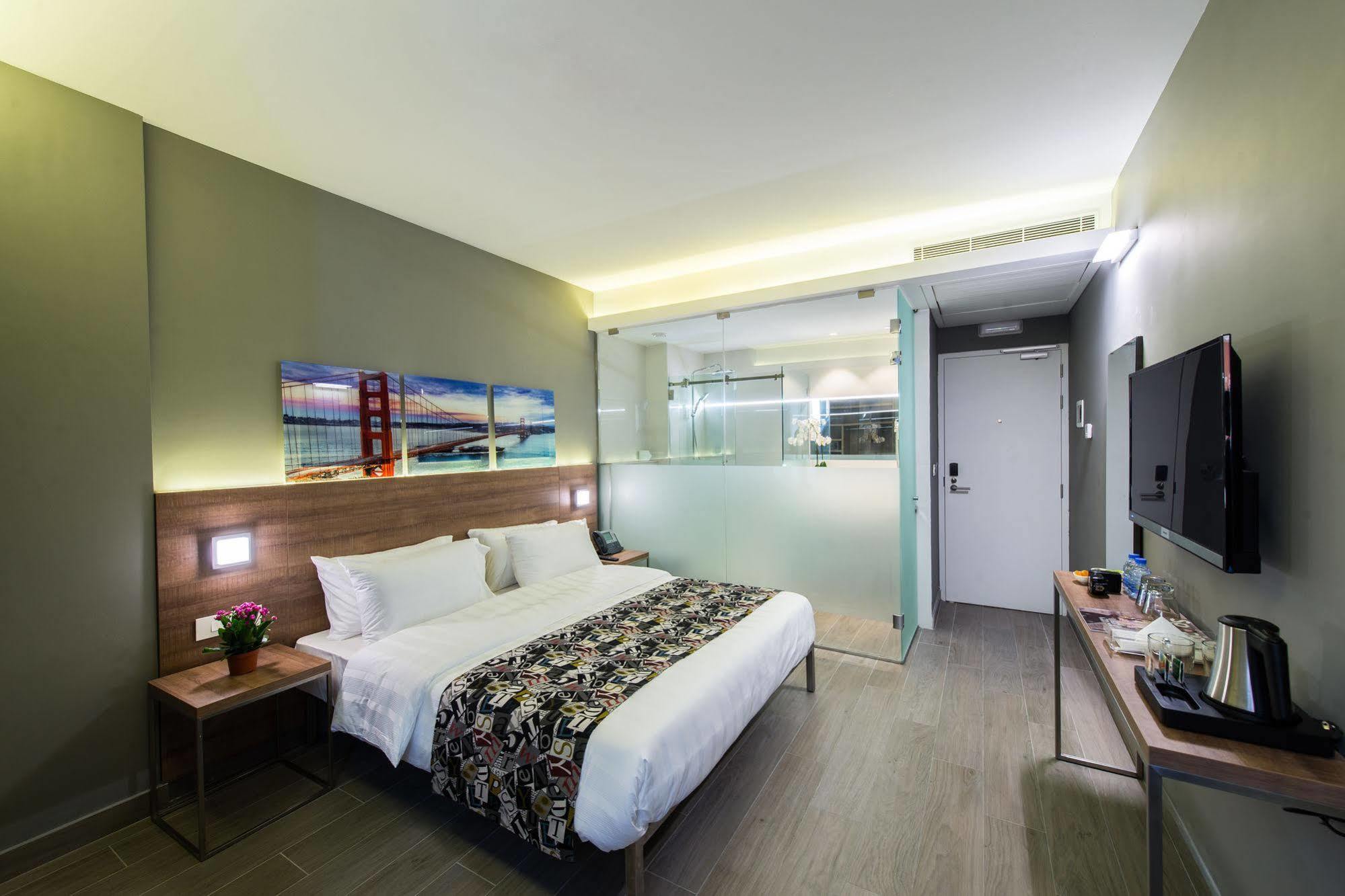 Caramel Boutique Hotel Beirut Exterior photo