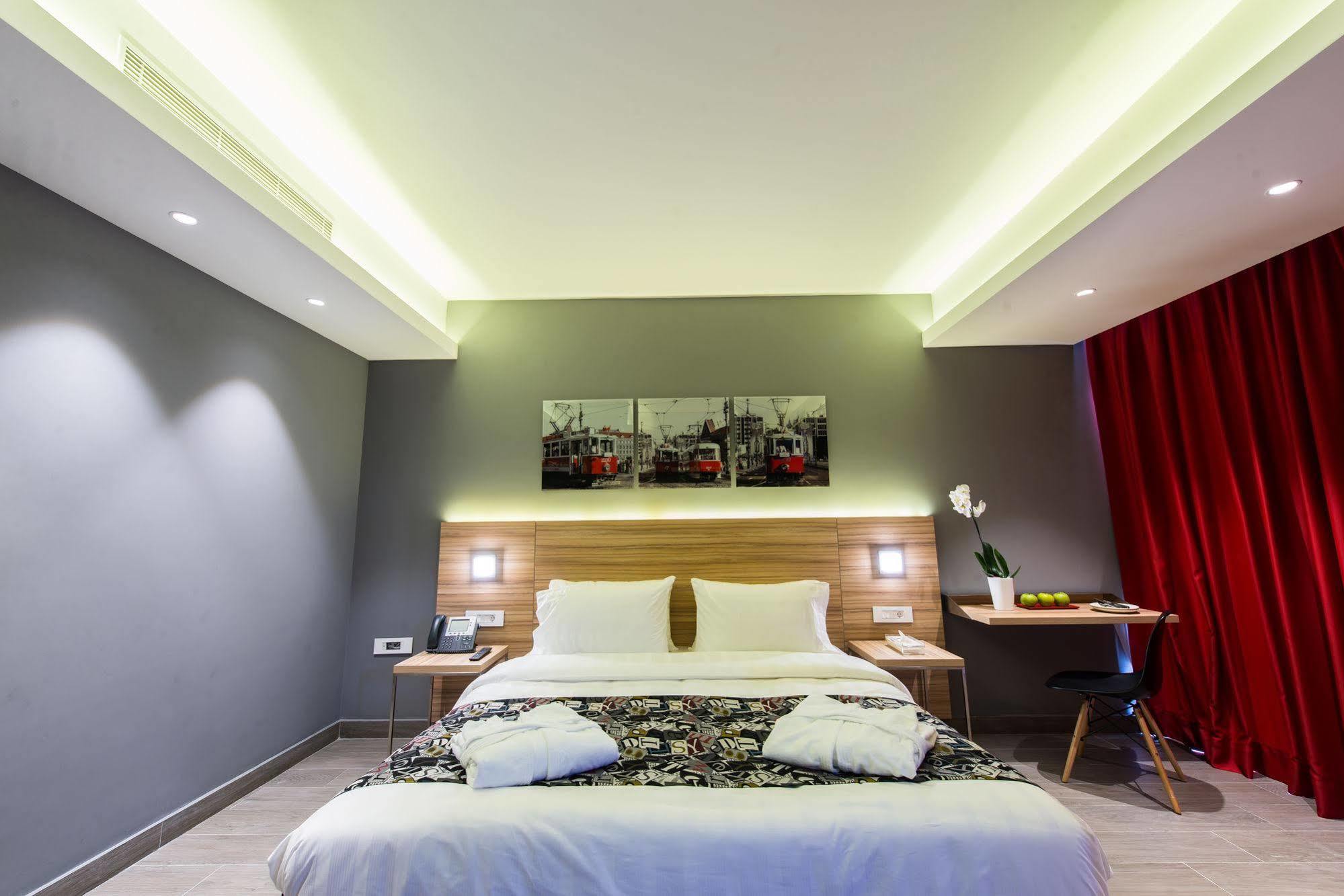 Caramel Boutique Hotel Beirut Exterior photo
